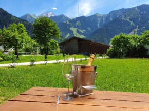 LANDHAUS DORNAU Apartments Mayrhofen